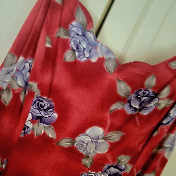 Sundress - Picture 2 of 3